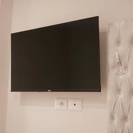 Sofra E Vjeter Restaurant And Hotel