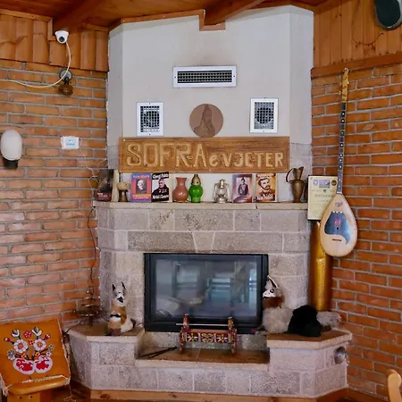 Hotel Sofra E Vjeter Restaurant And