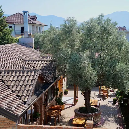 Hotel Sofra E Vjeter Restaurant And
