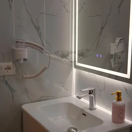 Sofra E Vjeter Restaurant&guesthouse *