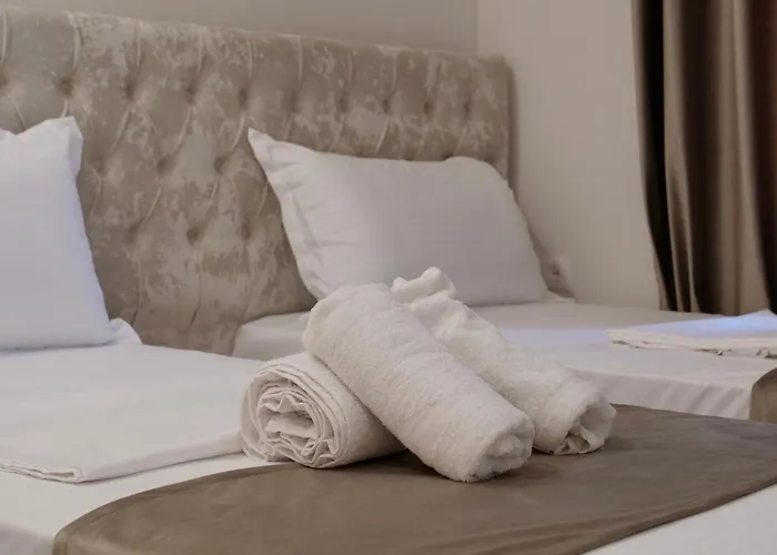 Ξενοδοχείο Sofra E Vjeter Restaurant And