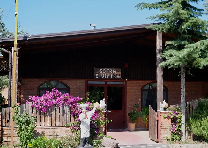 Sofra E Vjeter Restaurant And Bregu i Lumit