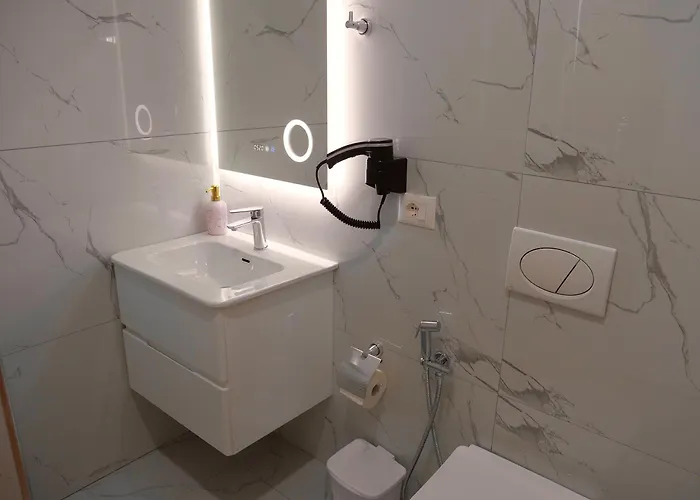 Sofra E Vjeter Restaurant And * Bregu i Lumit